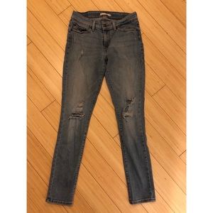 Levi’s Distressed Skinny Jeans